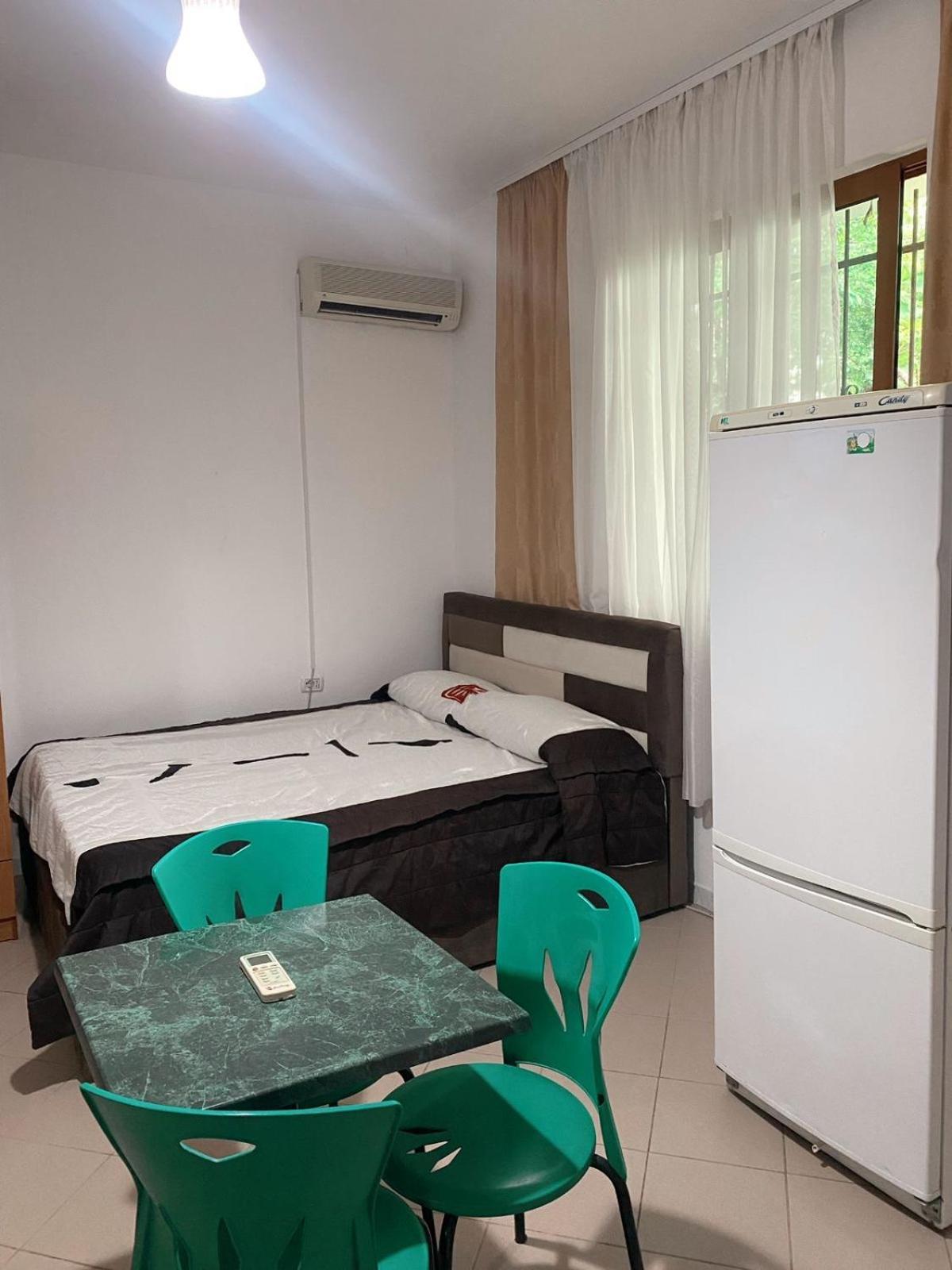 H&A Guest House Golem  Ngoại thất bức ảnh