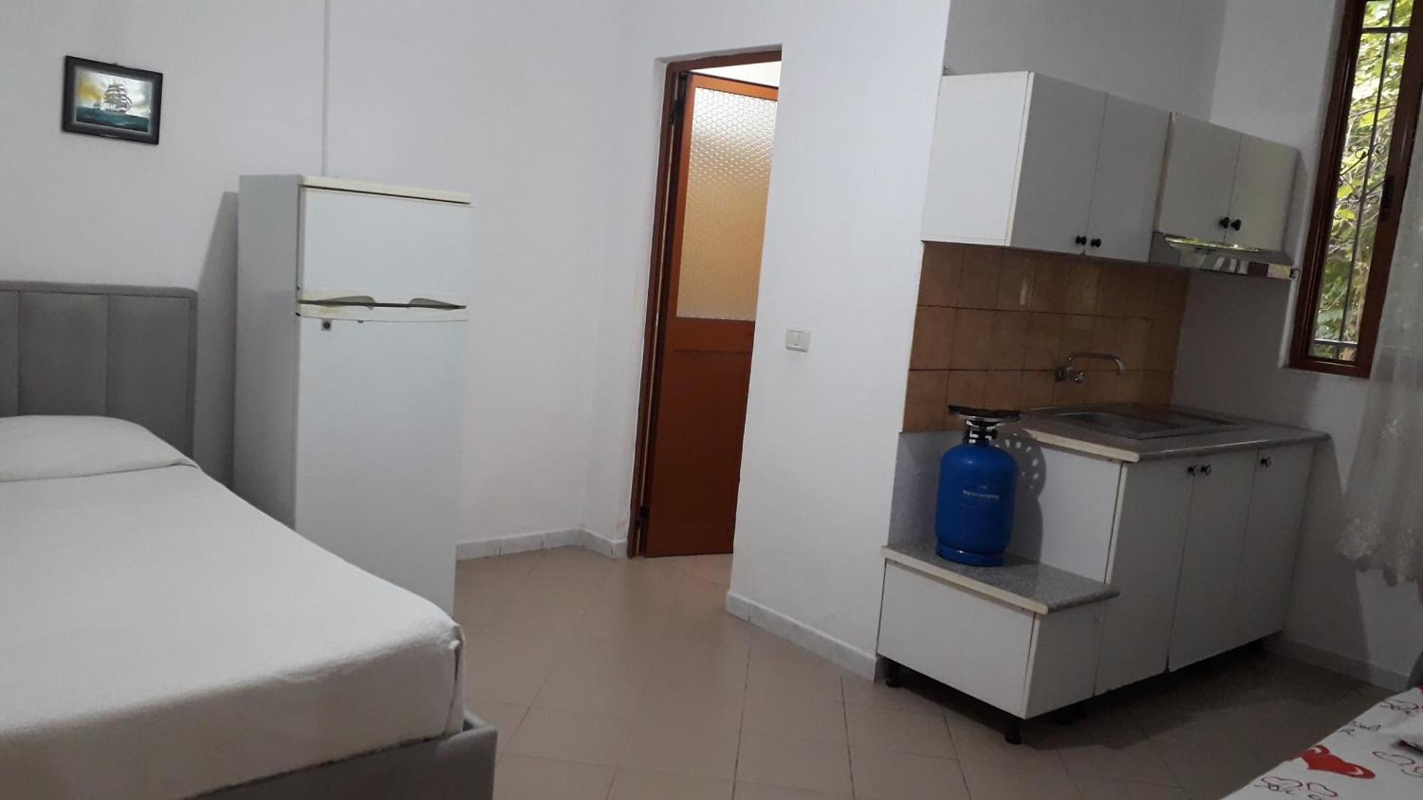 H&A Guest House Golem  Ngoại thất bức ảnh